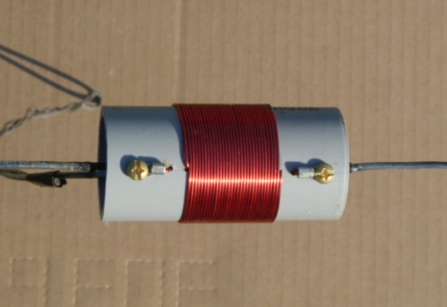 20 / 40 Meter Short Coil Loaded Dipole Antenna
